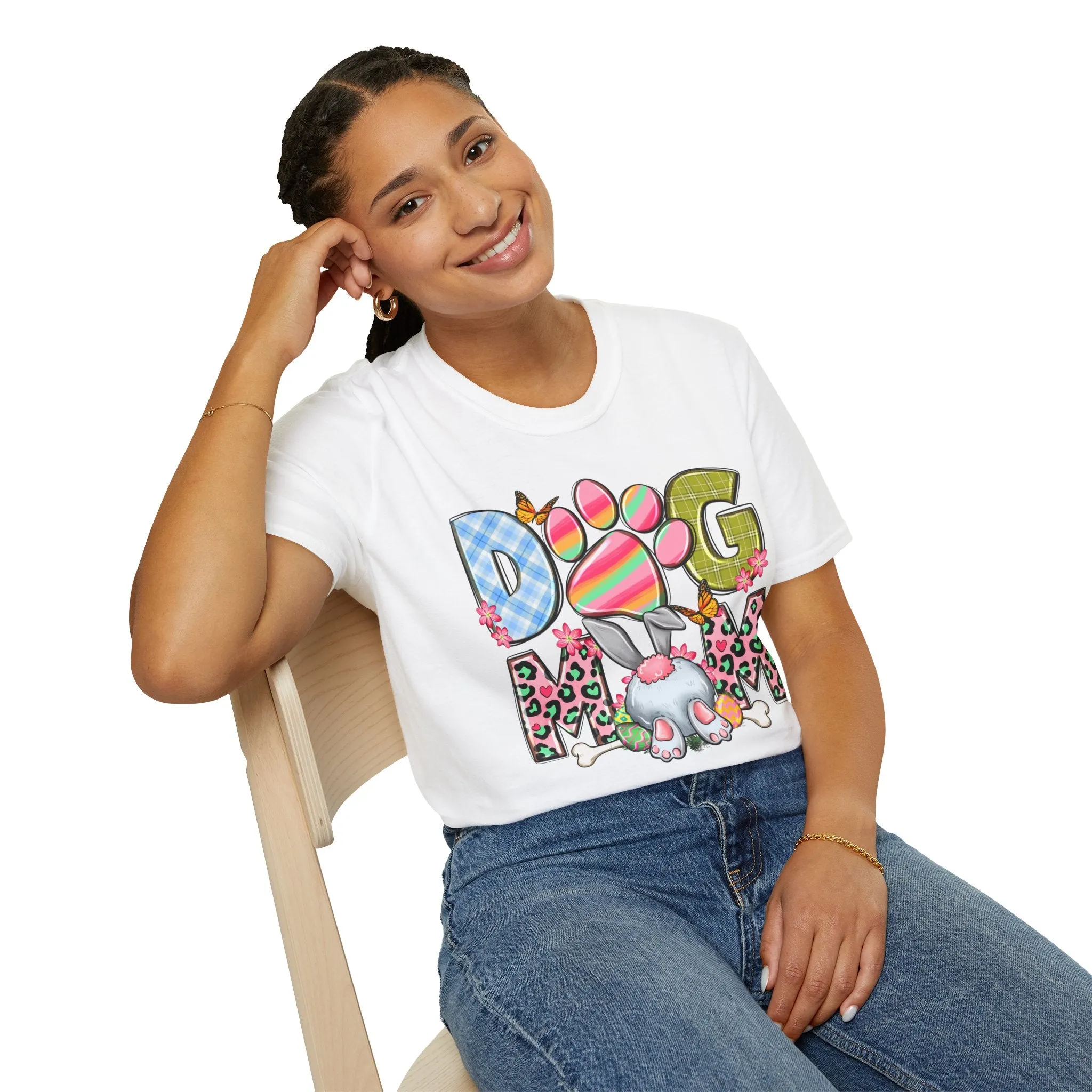Dog Mom Floral Graphic T-Shirt - Softstyle Unisex Tee