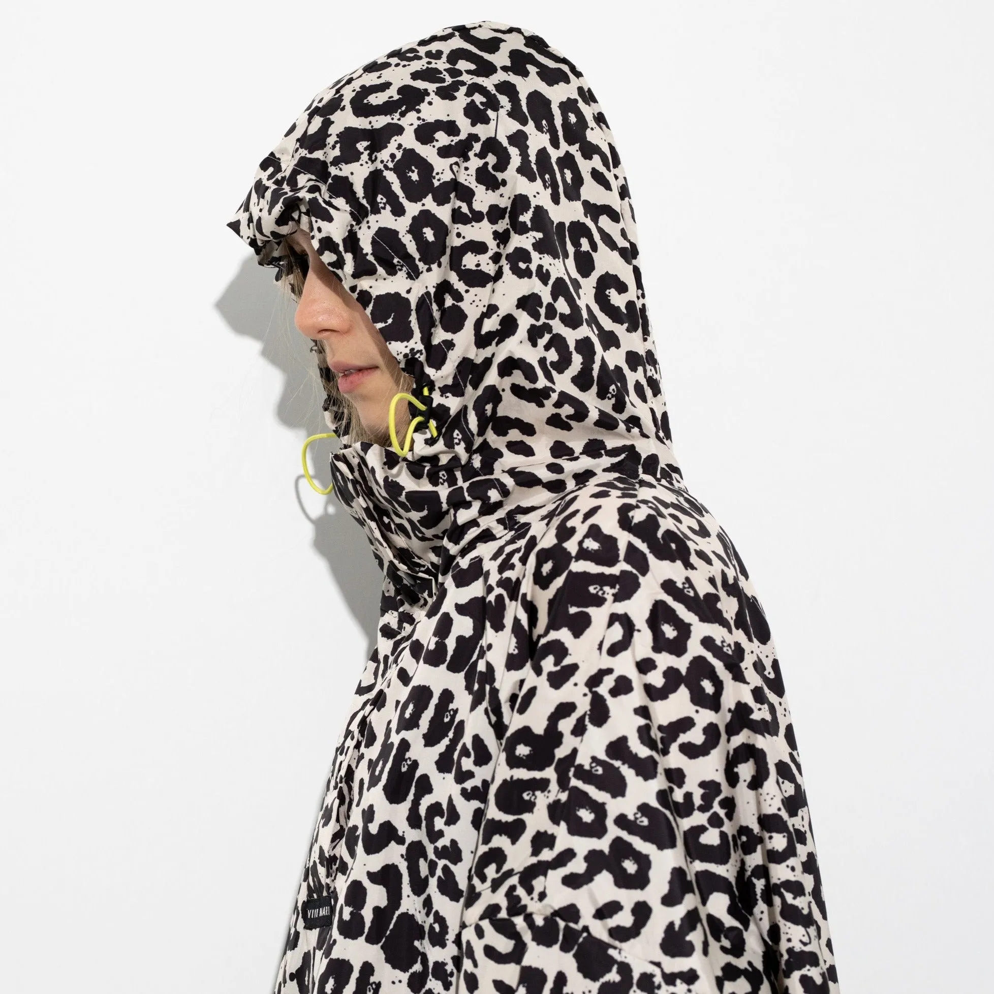 Raincoat leo splashes black/sand