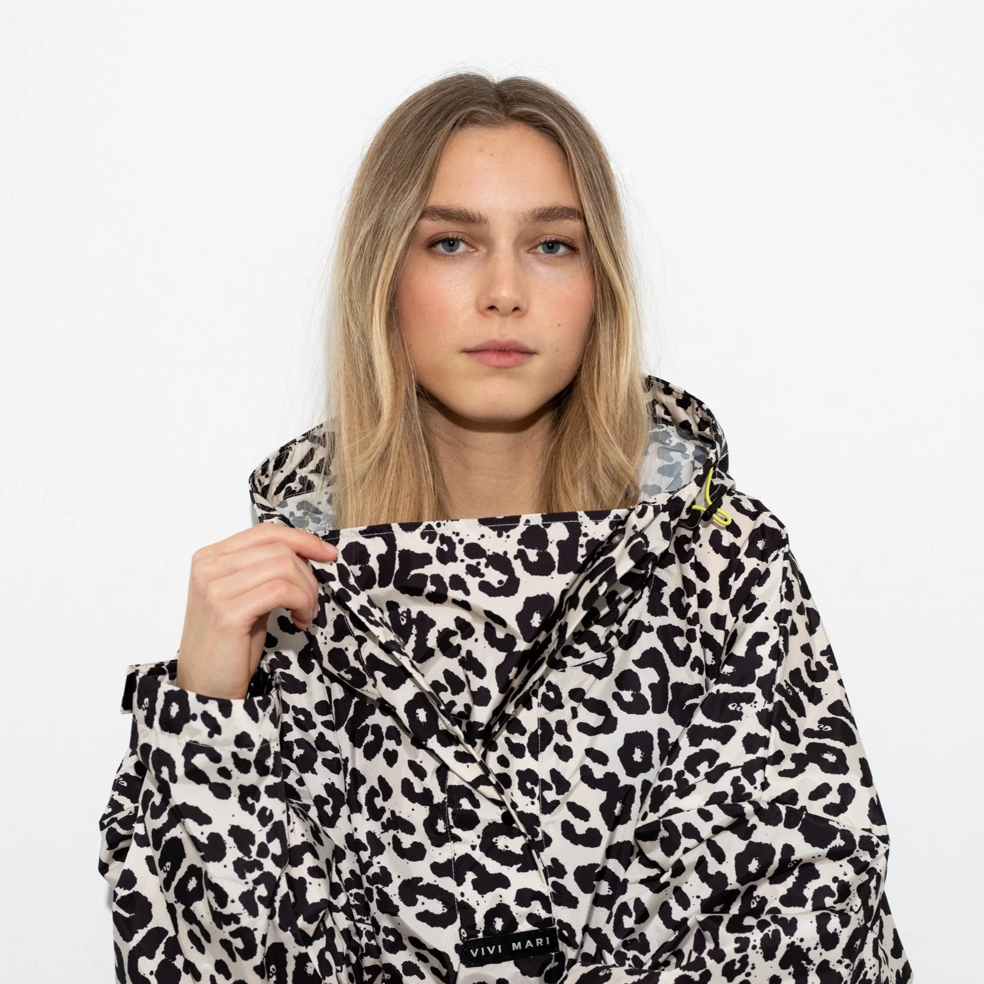 Raincoat leo splashes black/sand